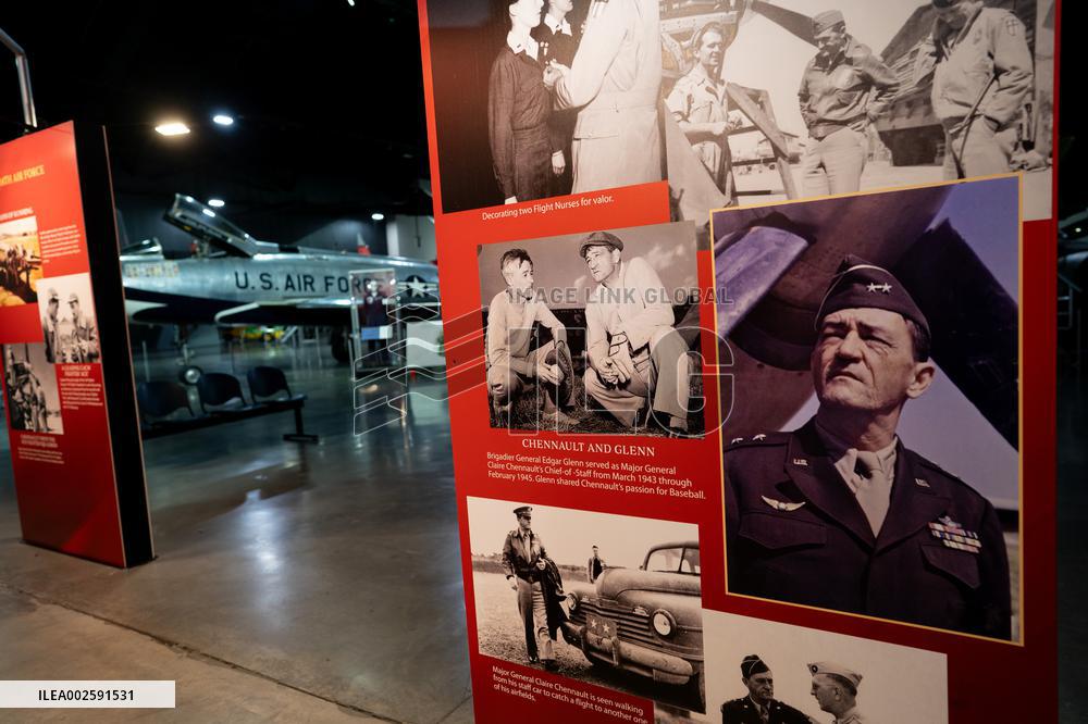 U.S.-DAYTON-FLYING TIGERS-DOOLITTLE RAIDERS-PHOTO EXHIBITION