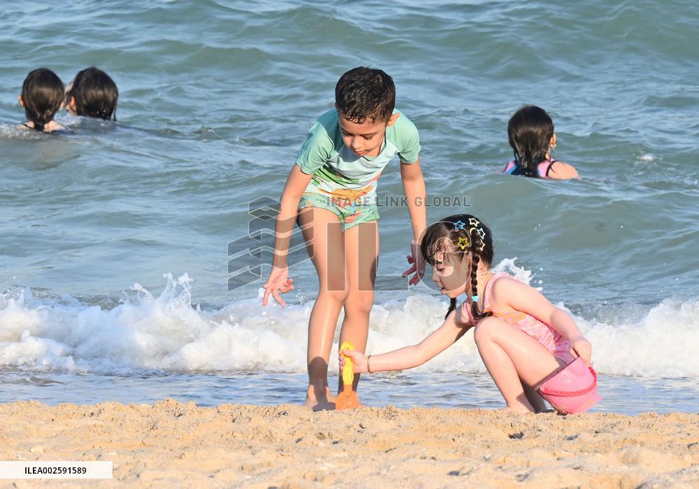 KUWAIT-HAWALLI GOVERNORATE-BEACH