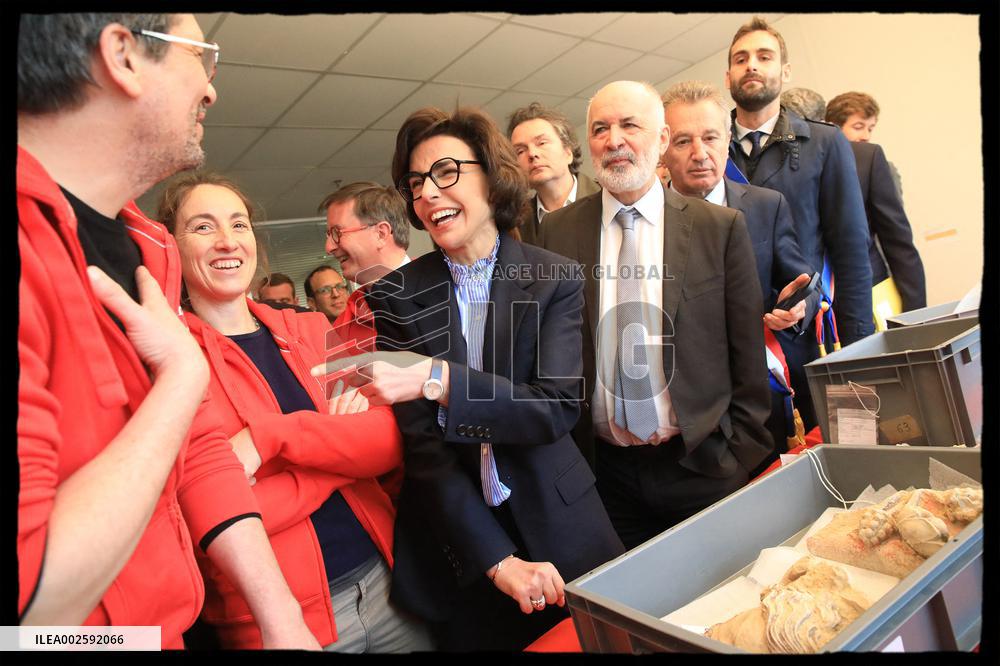 French culture minister Rachida Dati visits INRAP center - Val d’Oise