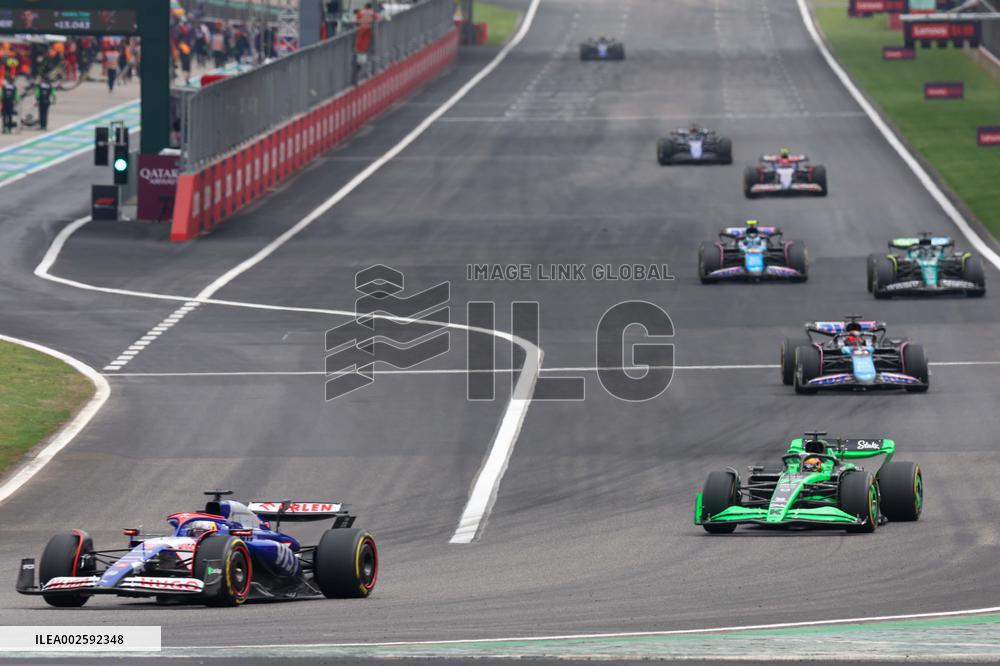 (SP)CHINA-SHANGHAI-F1-GRAND PRIX-SPRINT
