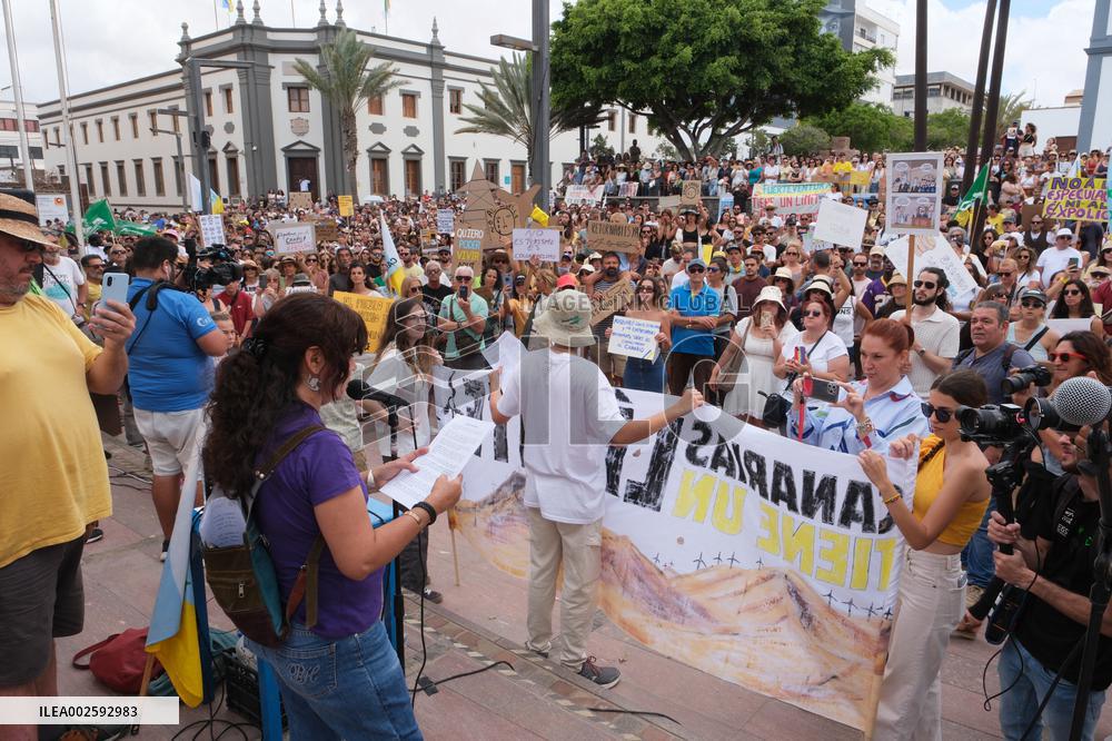 Demonstration against tourism model in Fuerteventura - Canary Islands