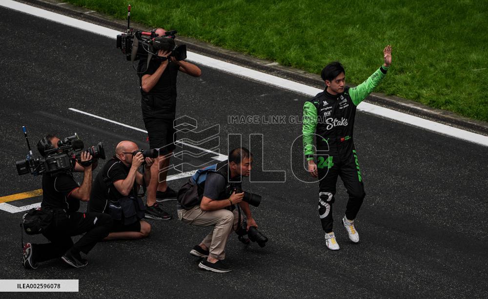 (SP)CHINA-SHANGHAI-F1-GRAND PRIX-RACE (CN)
