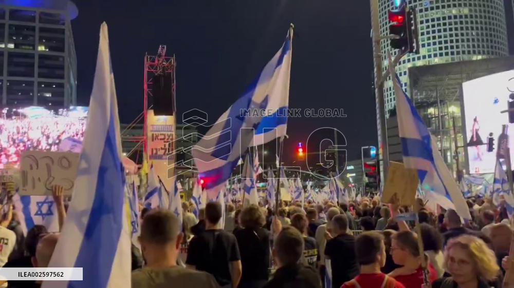 Israel: April 20 – Anti-Government Protests Continue In Tel Aviv 2