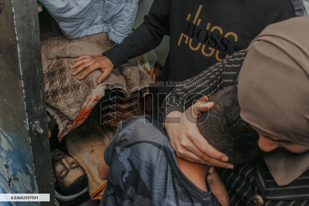 More Than 14 Palestinians Killed - West Bank