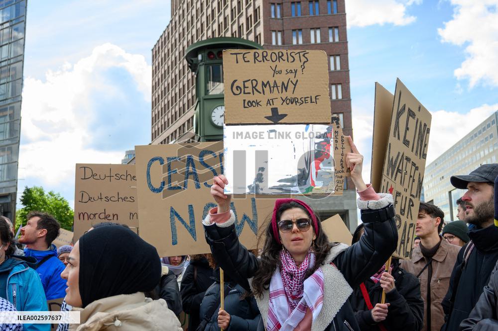 Stop Arming Israel Protest - Berlin