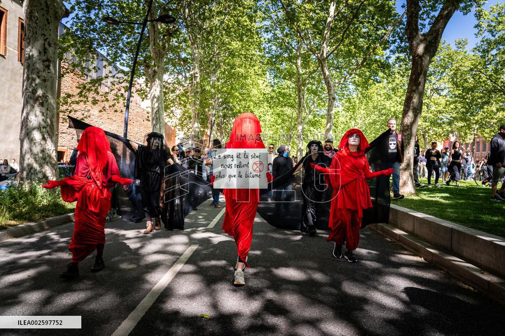 A69 Motorway Protest - Toulouse