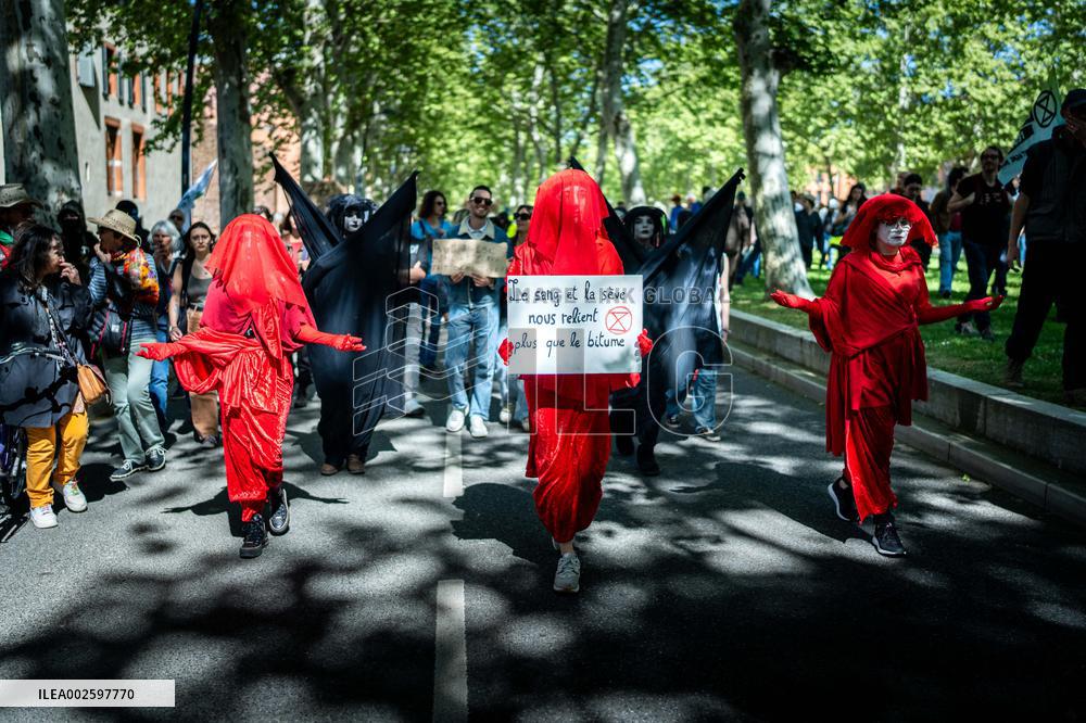 A69 Motorway Protest - Toulouse