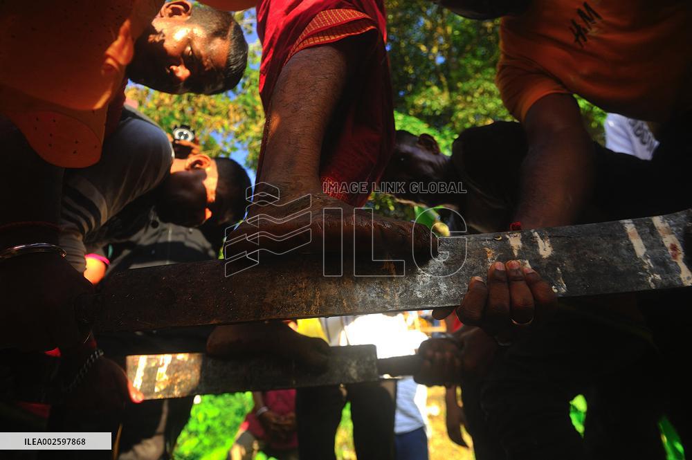 The Chitirai Purnami Tiruvizha Festival - Sumatra