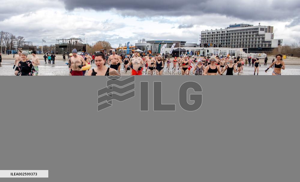 Winter Swimming Festival