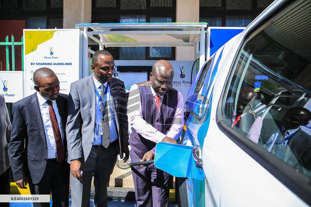 KENYA-NAIROBI-ELECTRIC VEHICLES-ADOPTION-INVESTMENT