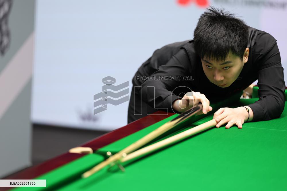 (SP)BRITAIN-SHEFFIELD-SNOOKER-WORLD CHAMPIONSHIP