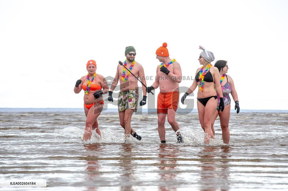 Winter Swimming Festival