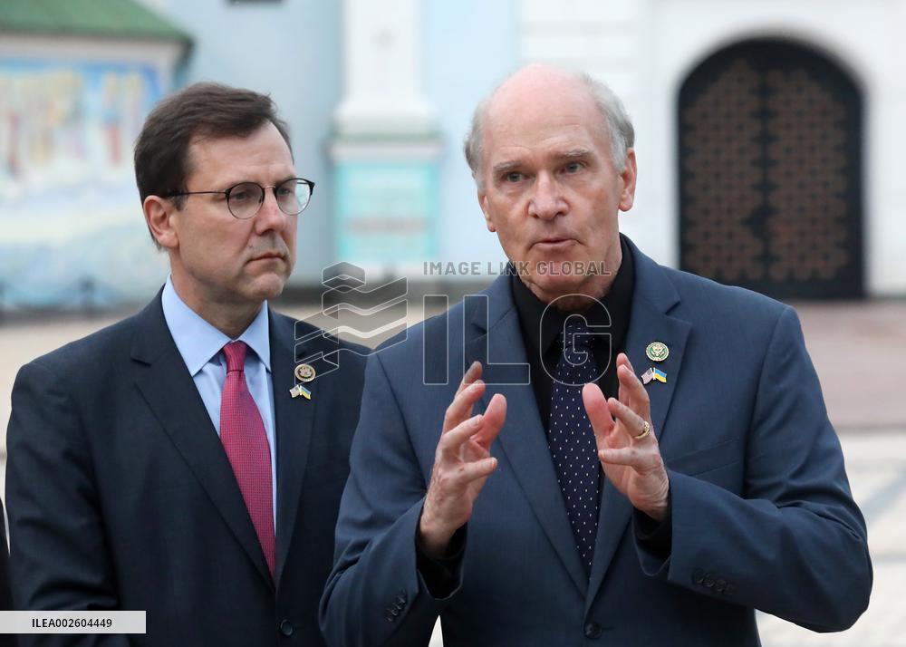 Press conference of bipartisan US Congress delegation in Kyiv