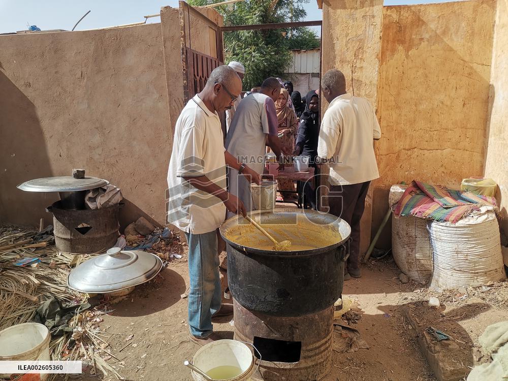 SUDAN-OMDURMAN-CHARITY-DISPLACED PEOPLE