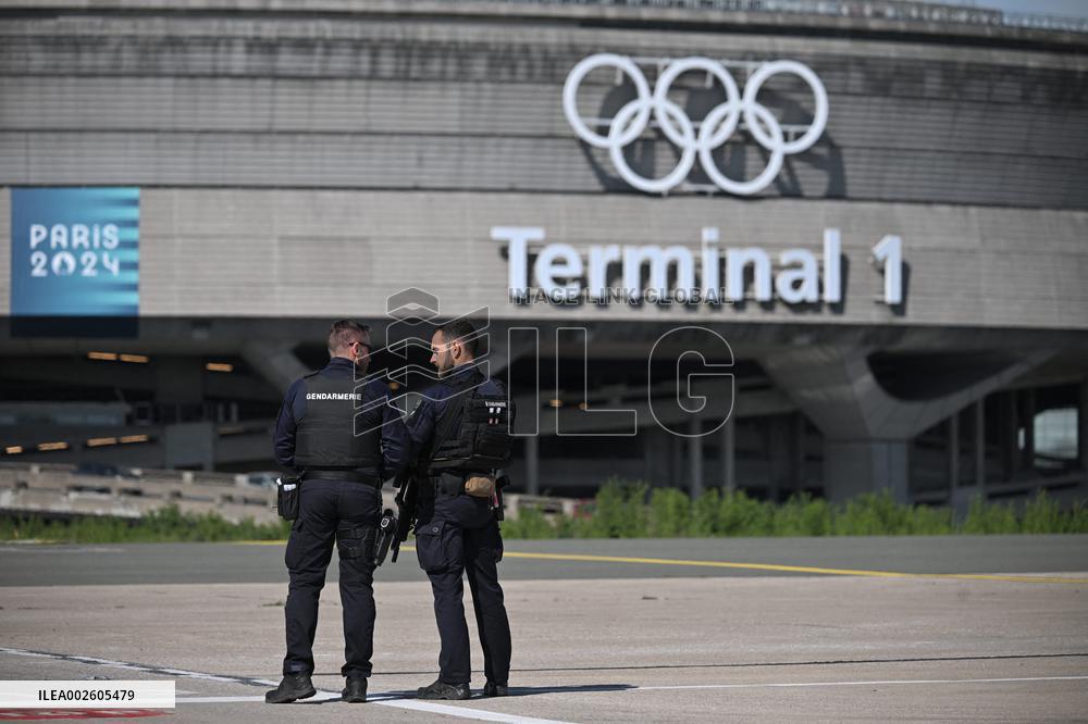 Paris 2024 - Olympic Rings Presentation At GDG Airport - Roissy
