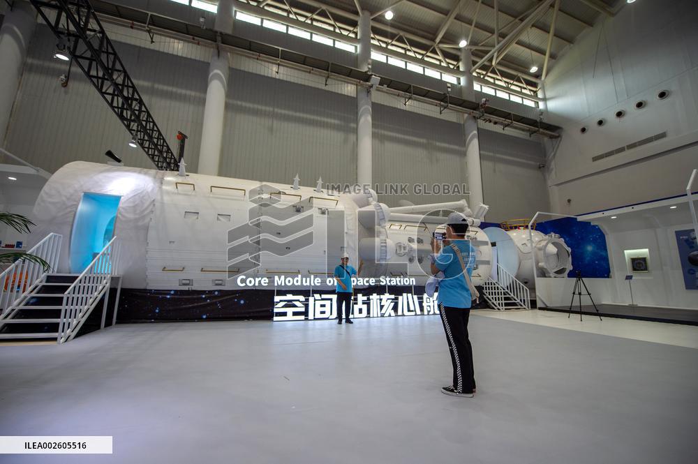 CHINA-HUBEI-WUHAN-AEROSPACE EXHIBITION-MEDIA PREVIEW (CN)
