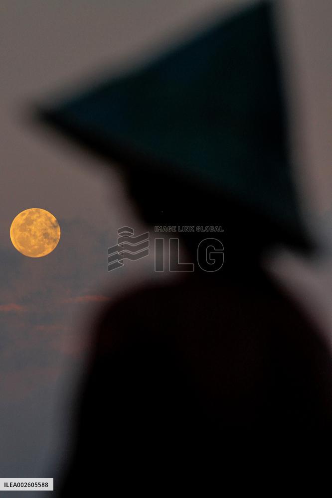 INDONESIA-LHOKSEUMAWE-FULL MOON