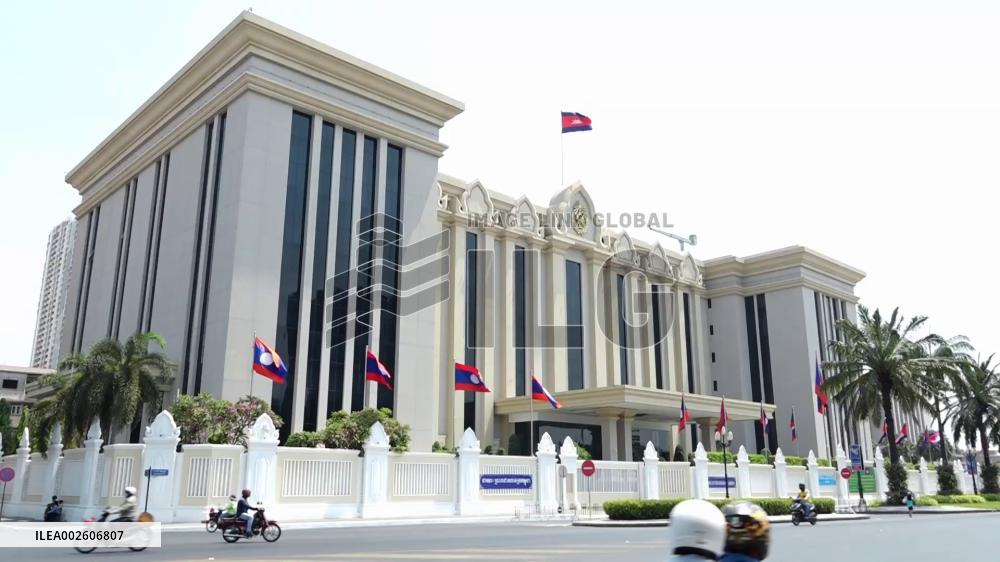 Cambodia, Laos vow to boost bilateral ties, regional cooperation