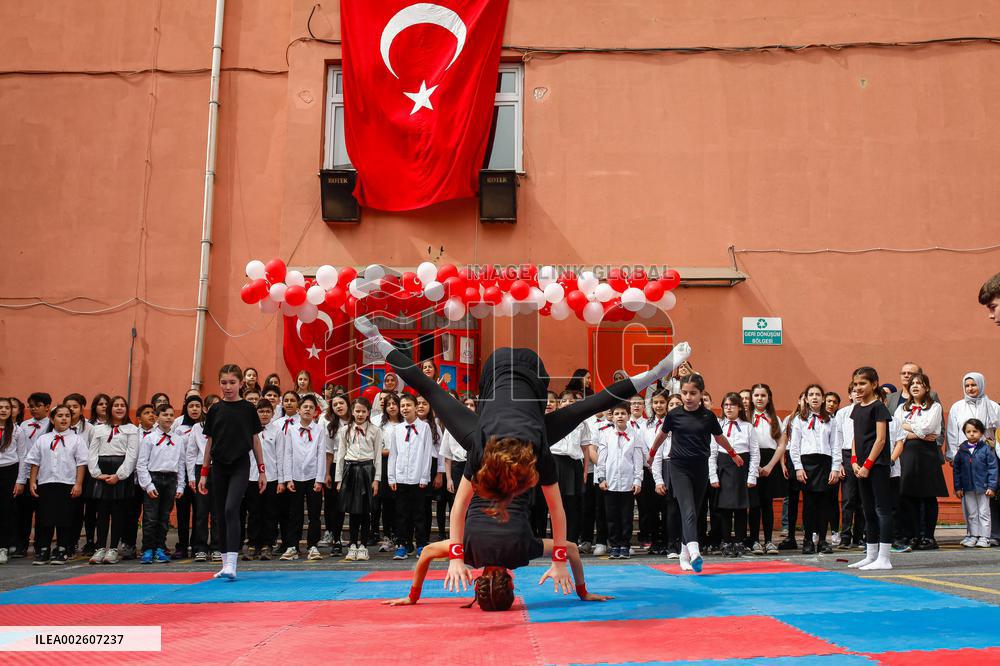 National Sovereignty And Children's Day - Istanbul
