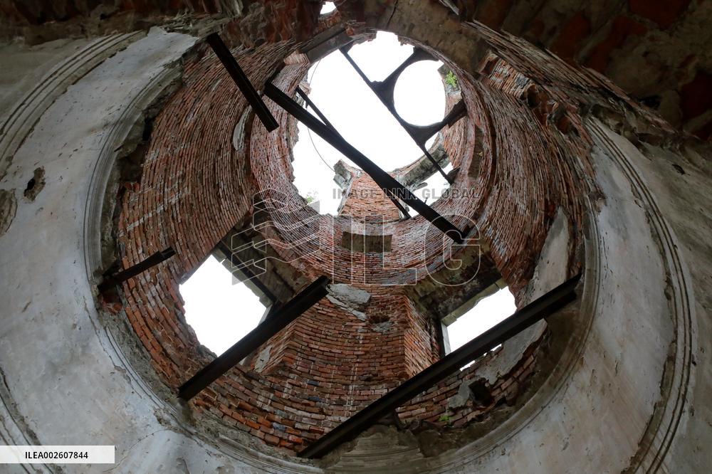 Ruins of Tereshchenko Palace in Zhutomyr region