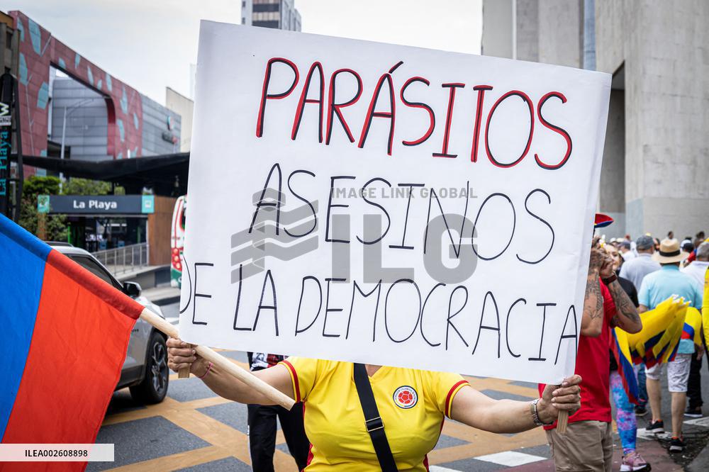 Colombians Potest Against Gustavo Petro's Government