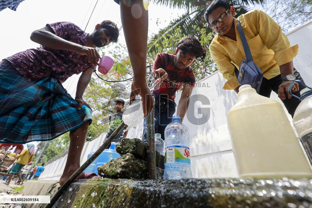 Water Crisis In The Hot Summer Day - Bangladesh