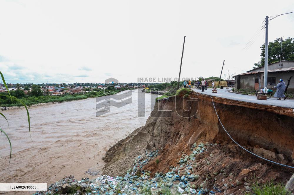 TANZANIA-DAR ES SALAAM-HEAVY RAIN