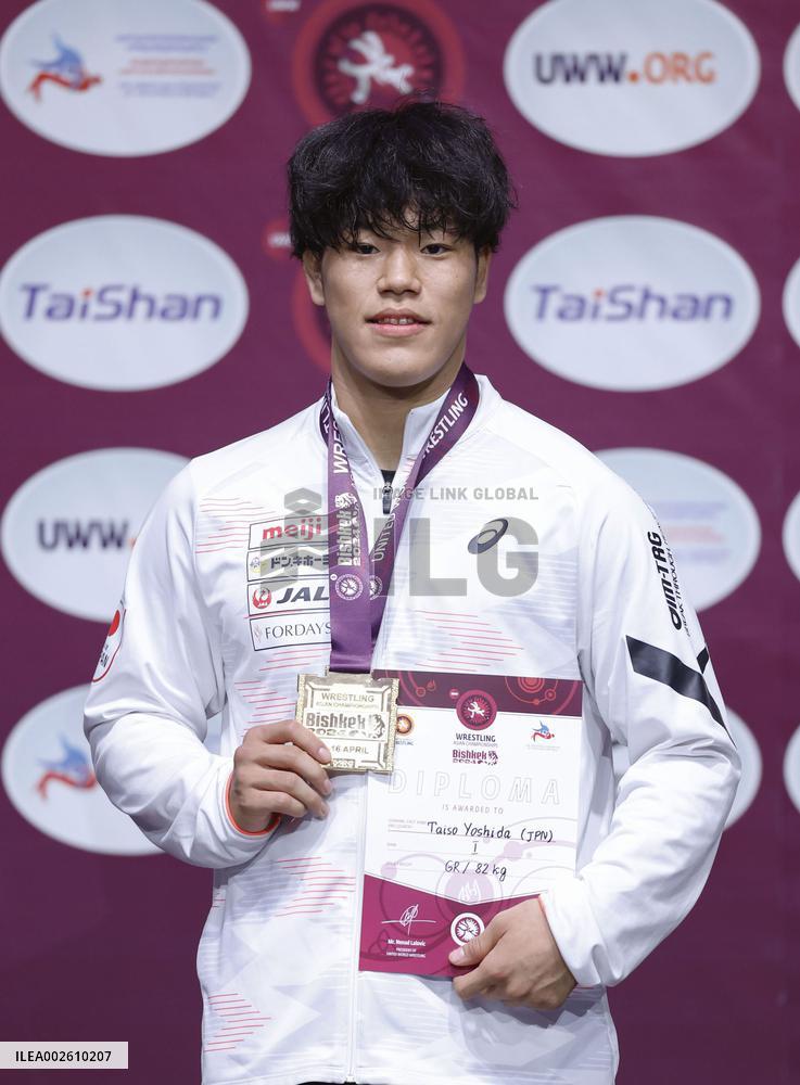 Wrestling: Asian championships