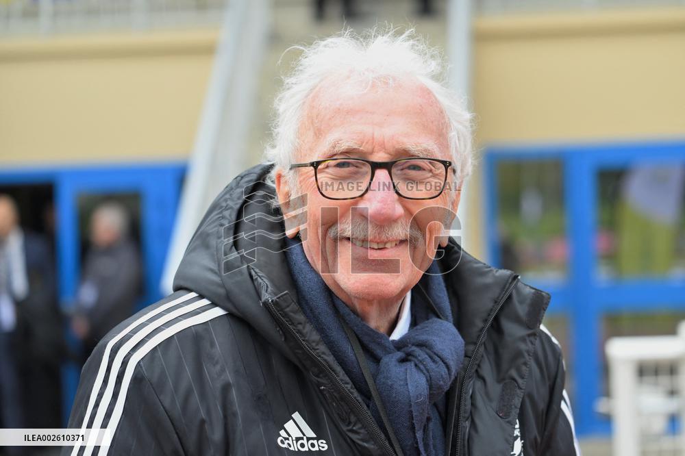 Macron Takes Part In Charity Football Match - Plaisir