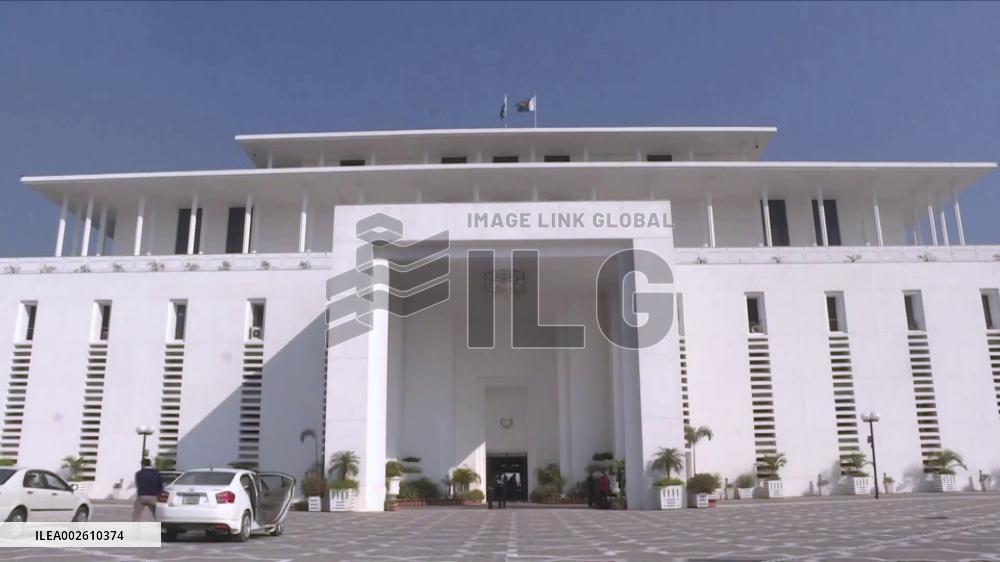 Pakistani president lauds China as most trustworthy friend