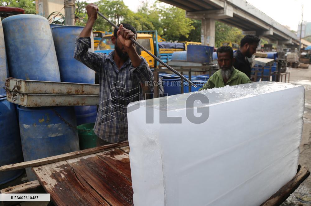 BANGLADESH-DHAKA-HEATWAVE