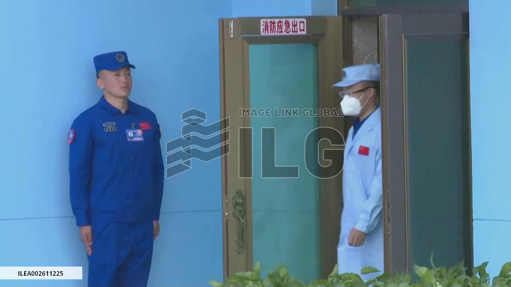 See-off ceremony for Chinese astronauts of Shenzhou-18 mission