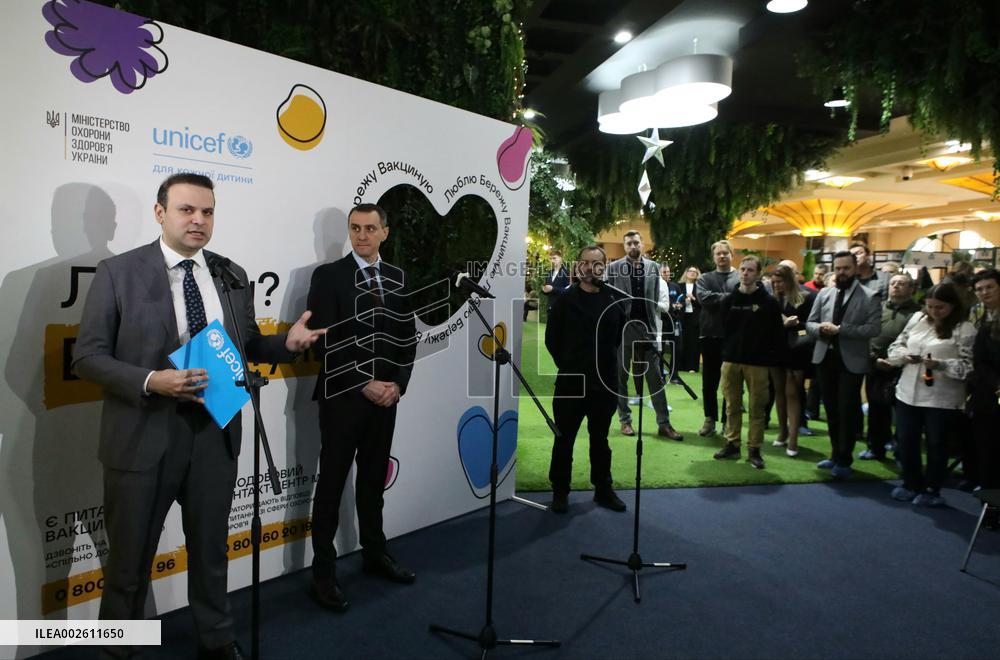 Joint briefing of Viktor Liashko and Munir Mammadzadeh in Kyiv