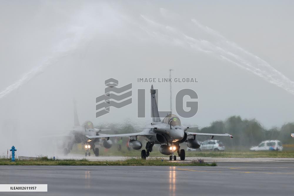 President of Croatia Zoran Milanovic Welcomes Rafale Aircraft - Croatia