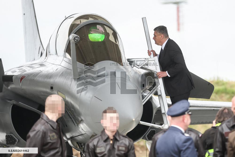 President of Croatia Zoran Milanovic Welcomes Rafale Aircraft - Croatia