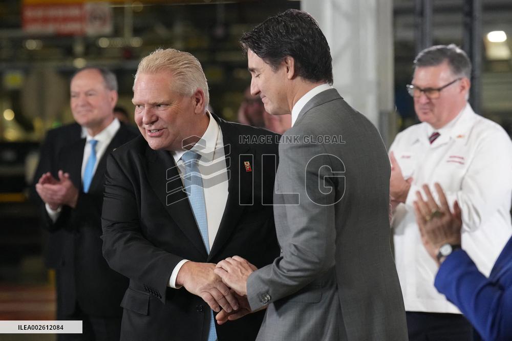 Justin Trudeau Announces New Honda Plant - Canada