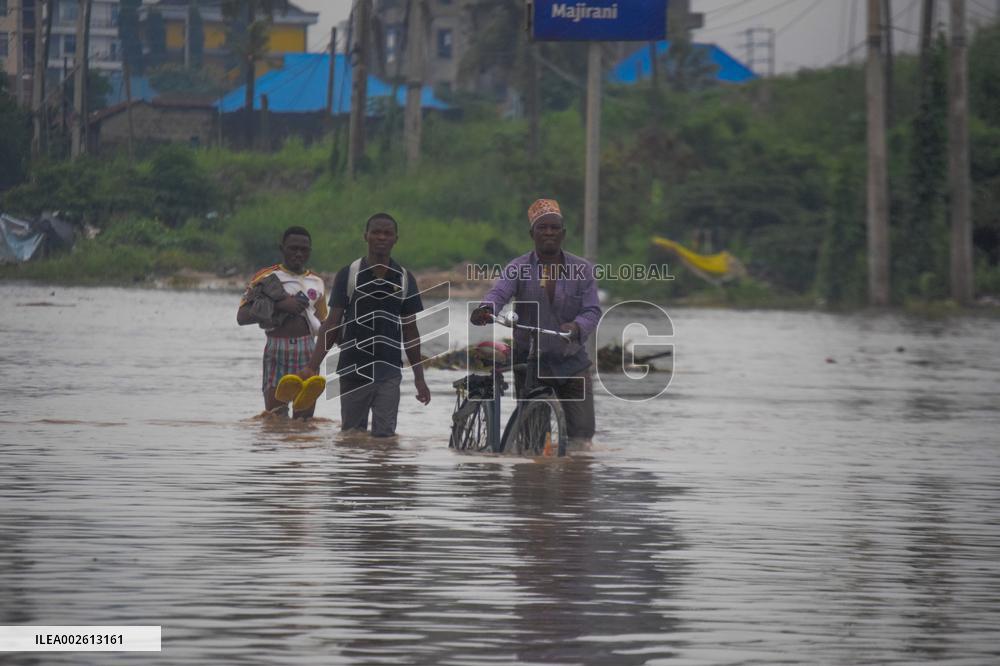 TANZANIA-DAR ES SALAAM-TORRENTIAL RAIN