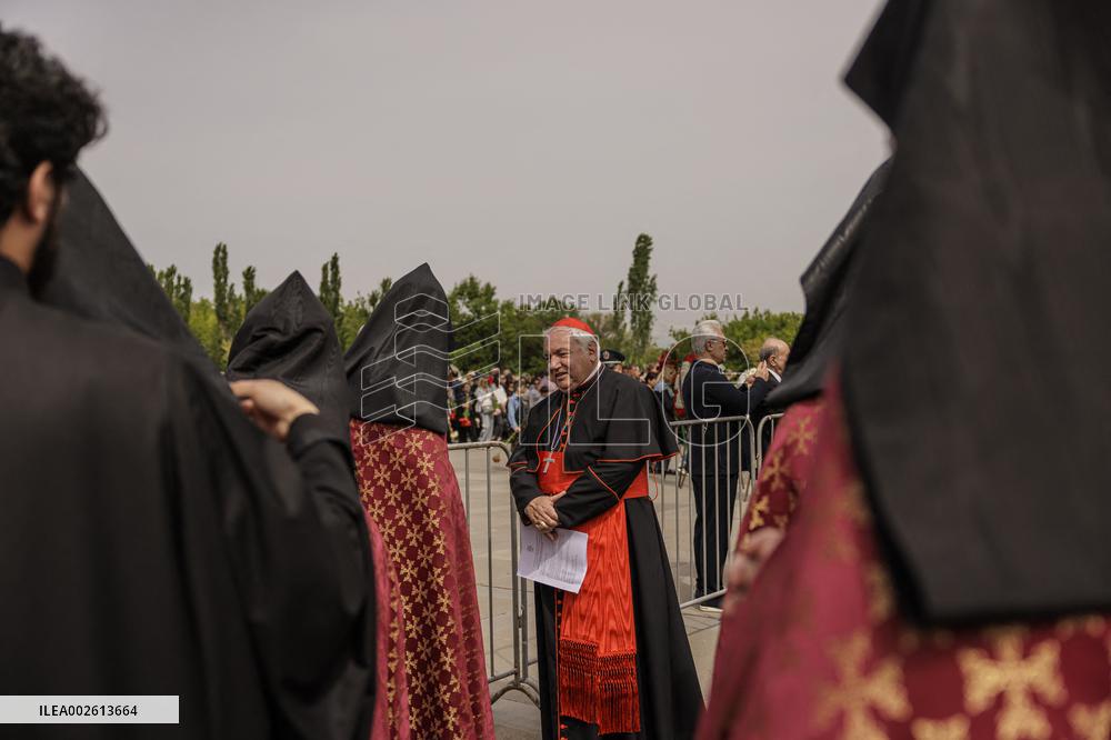 Genocide Remembrance Day - Yerevan