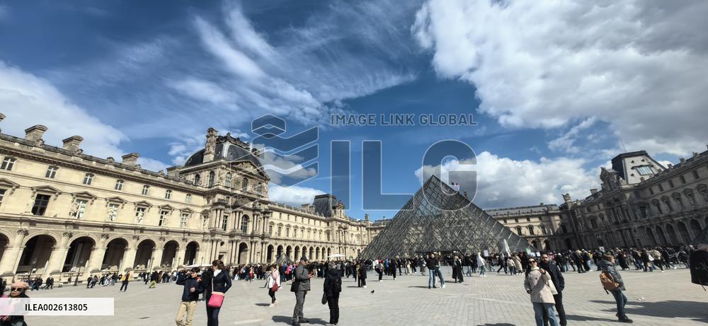Paris Tour