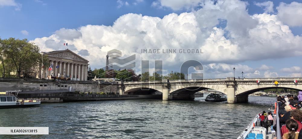 Paris Tour