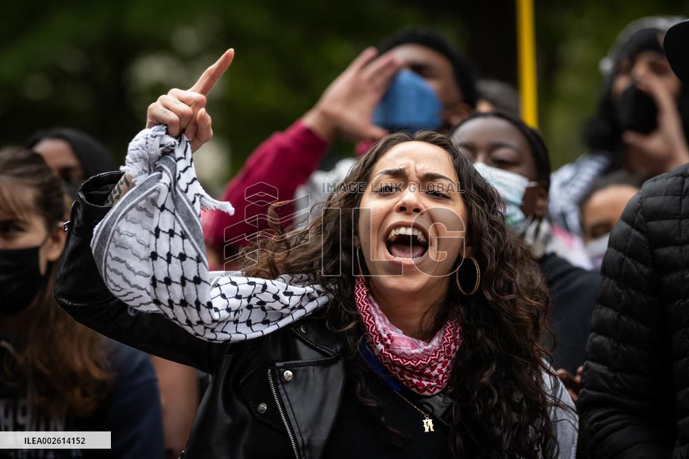 College Protests Over Gaza Sweep Across US - Washington