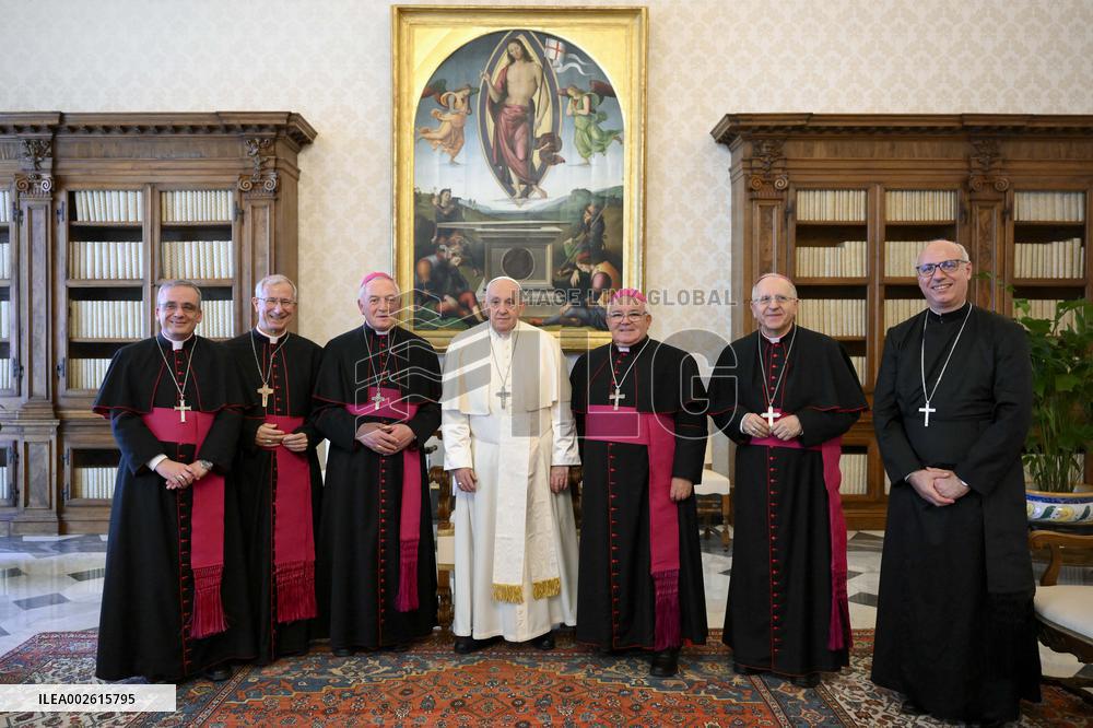 Pope Francis Hosts Private Audience - Vatican