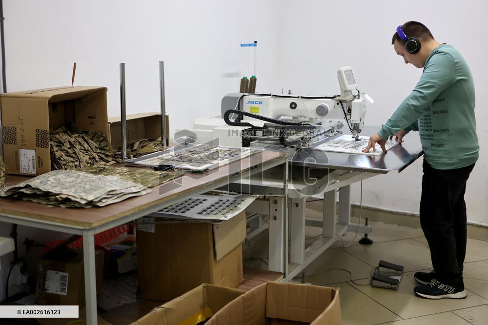 Factory makes military backpacks in Ivano-Frankivsk region