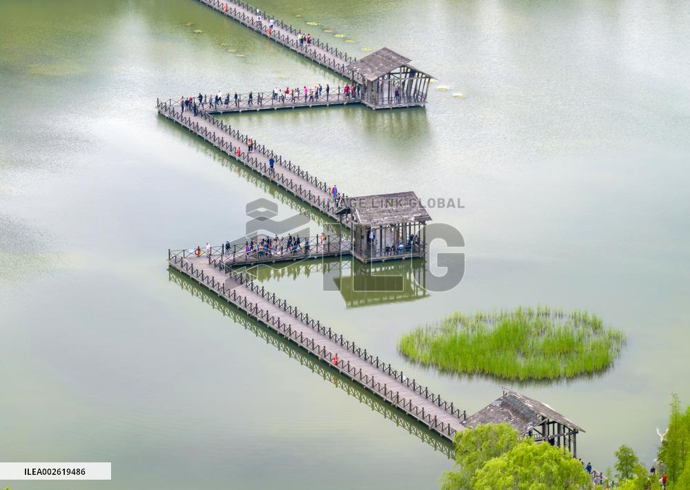 #CHINA-SPRING-SCENERY (CN)