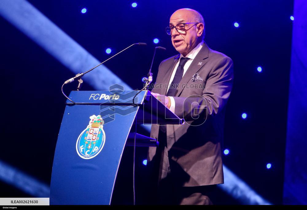 Pinto da Costa'sd anniversaersary dinner at Casino de Espinho