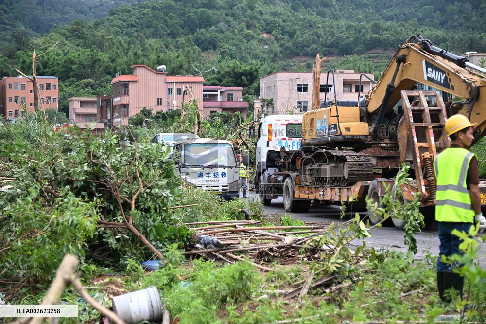 (SPOT NEWS)CHINA-GUANGDONG-TORNADO-AFTERMATH (CN)
