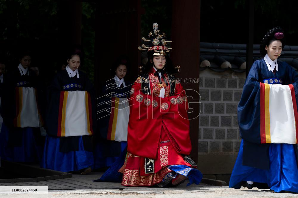 SOUTH KOREA-SEOUL-JOSEON DYNASTY-PERFORMANCE