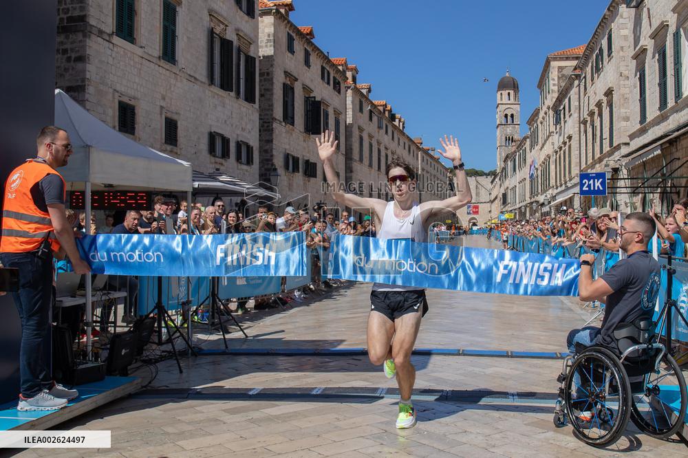 (SP)CROATIA-DUBROVNIK-HALF MARATHON
