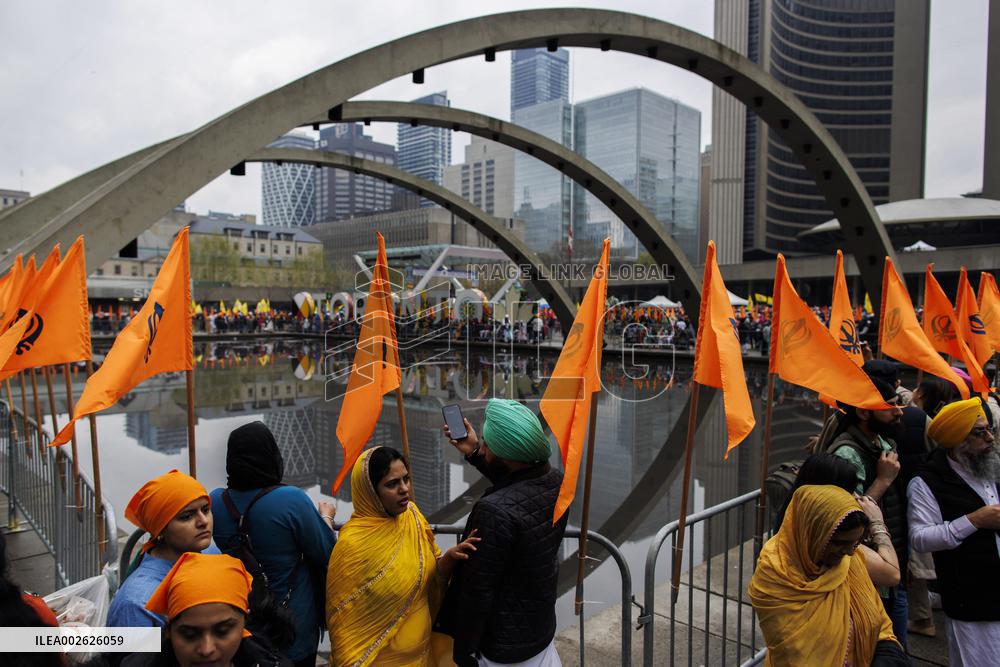 Trudeau Attends Khalsa Day Celebrations - Toronto