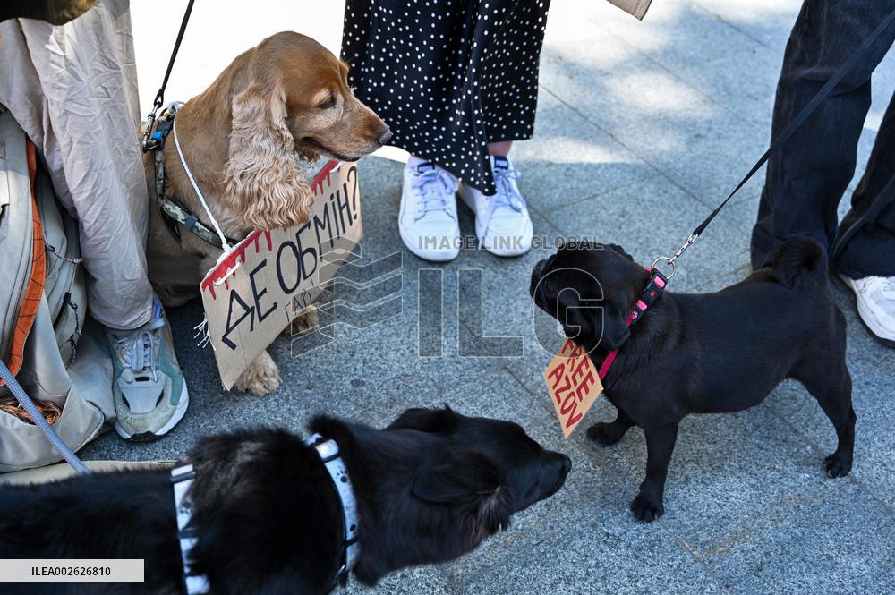 Action in support of POWs held in Lviv